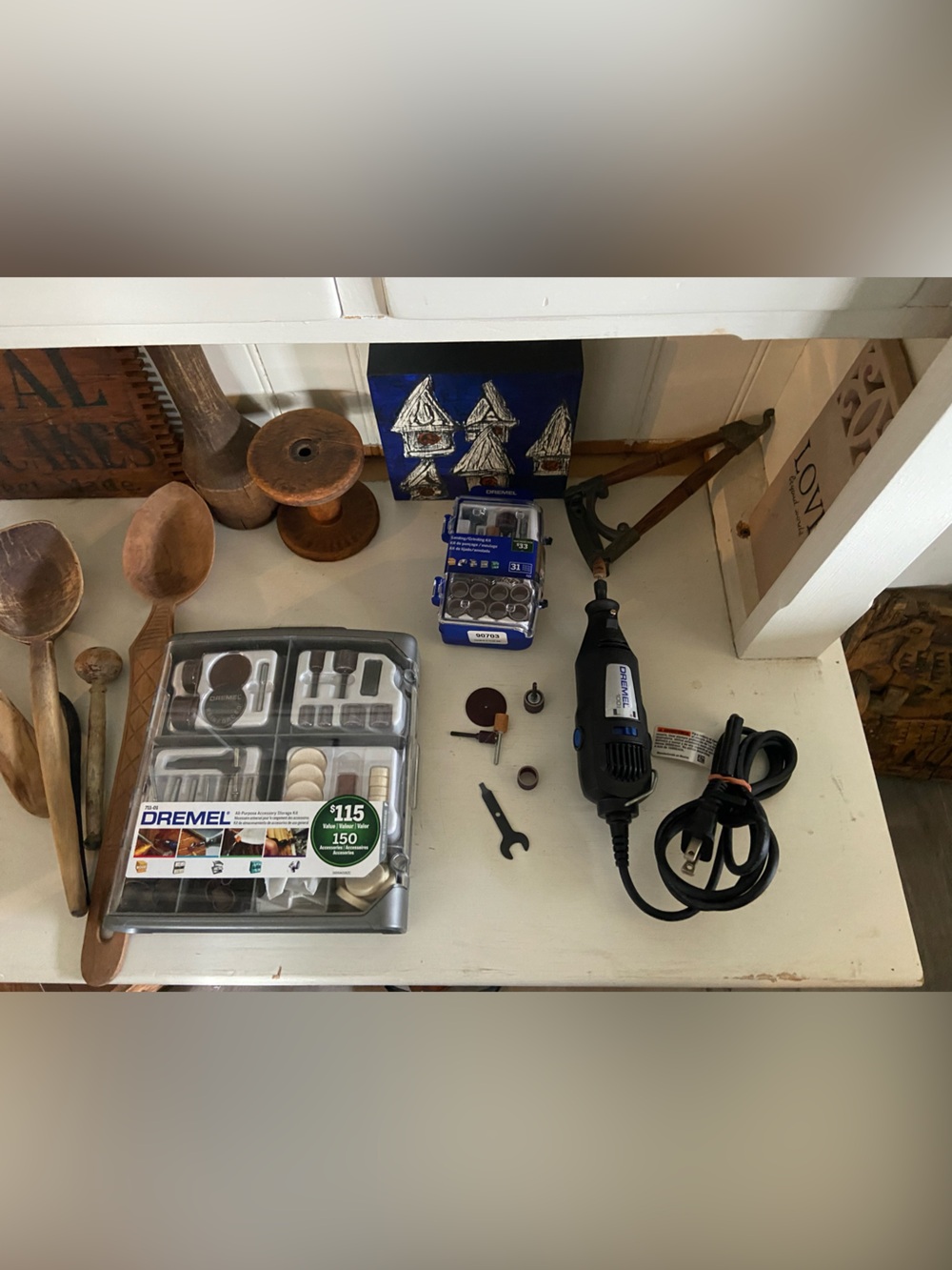 Dremel Rotary Tool Kit with Accessories - Black/Blue